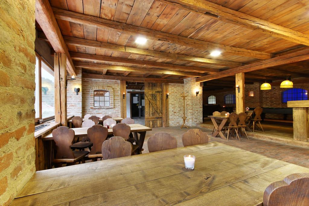 Hotel Stara Skola