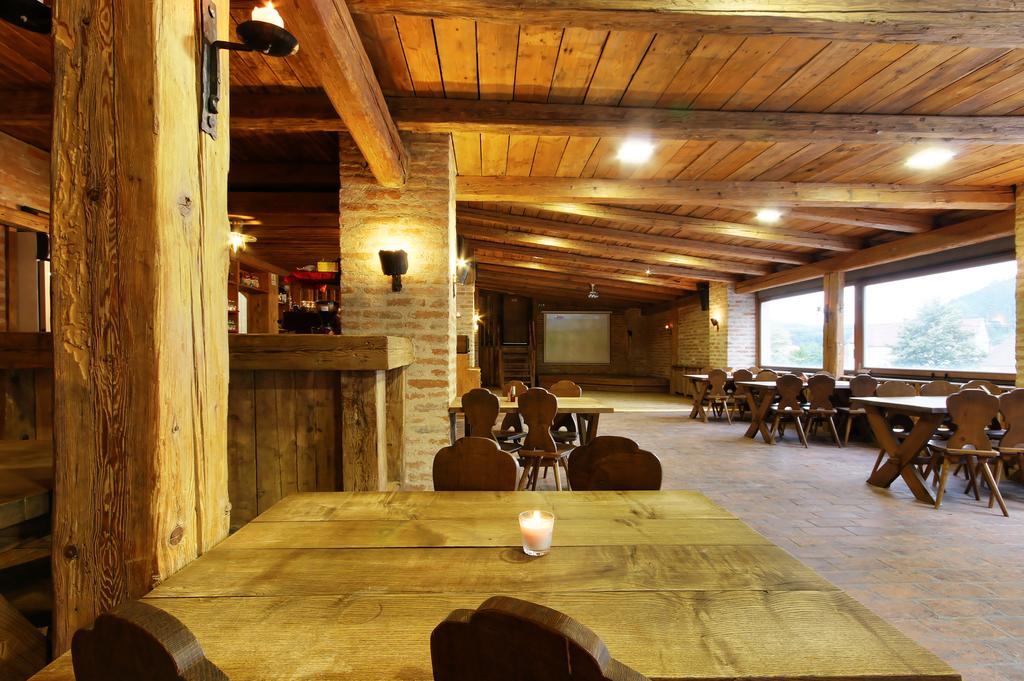 Hotel Stara Skola Sloup (South Moravian)
